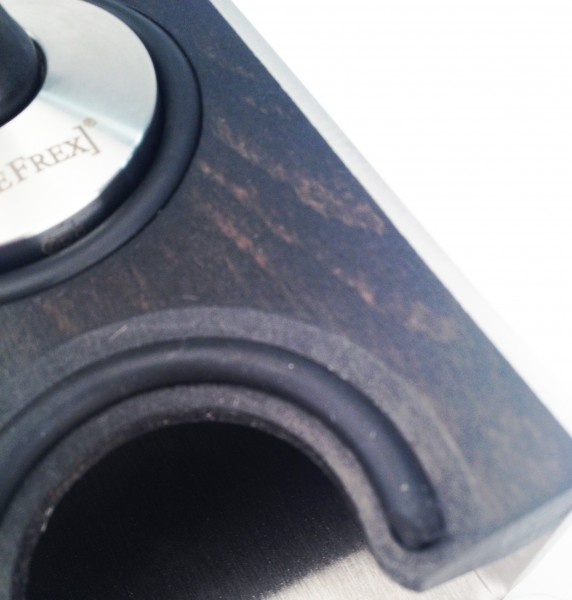 Tamping Station Exclusive Black